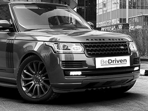 Image of a vehicle of our fleet, a top-of-the-range SUV, all comfort : RANGE ROVER LONG